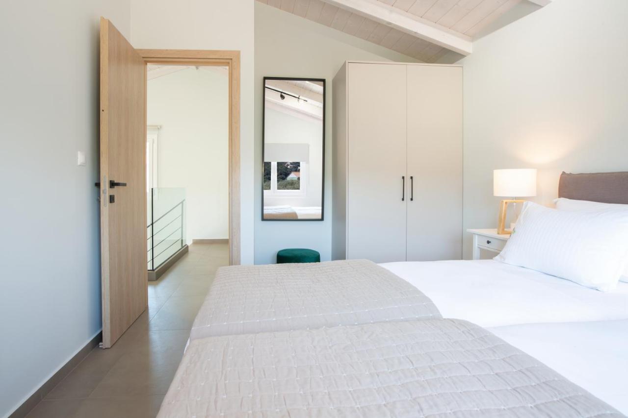 Grappolo Lefkada Villas - Vilana Ideal For Families And Small Groups Apolpaina Bagian luar foto