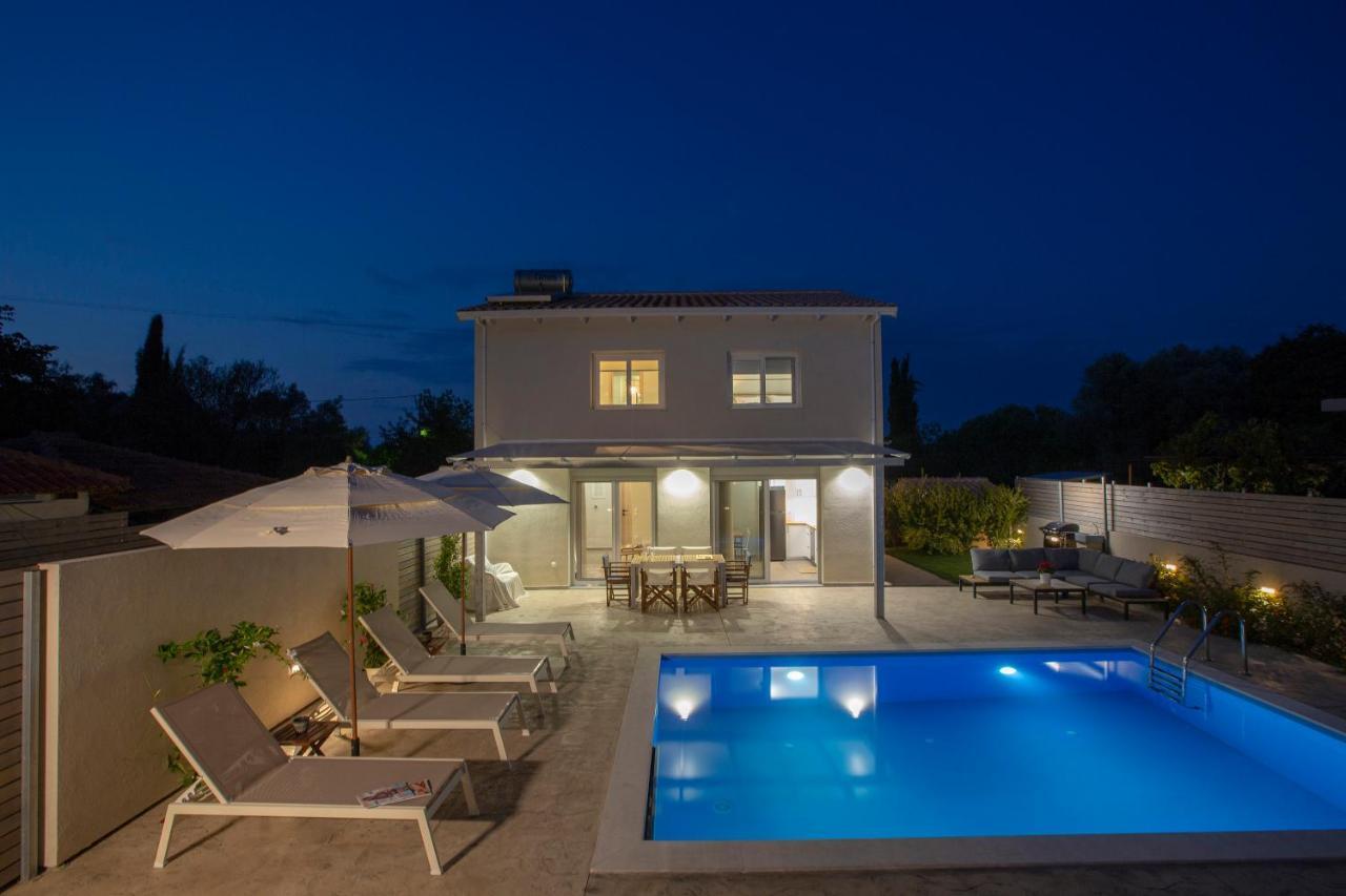 Grappolo Lefkada Villas - Vilana Ideal For Families And Small Groups Apolpaina Bagian luar foto