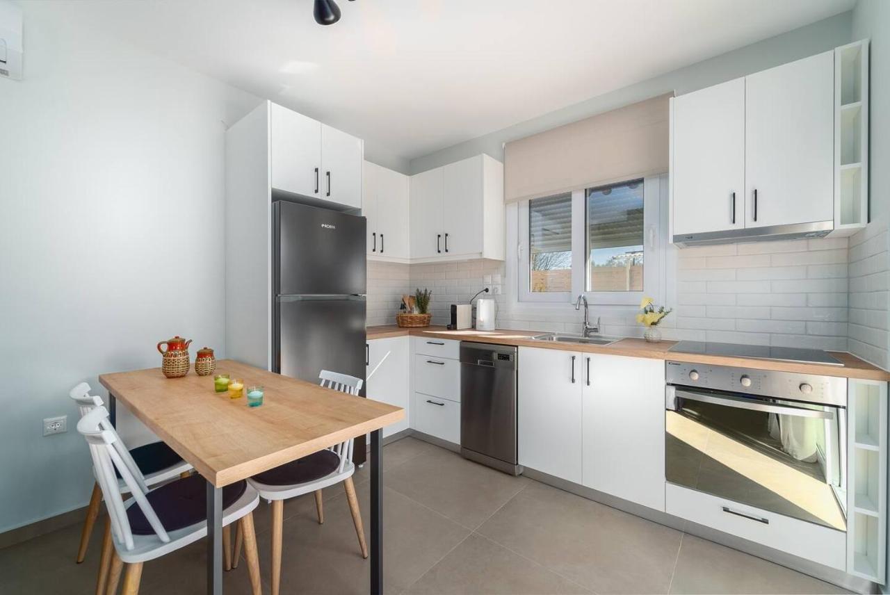 Grappolo Lefkada Villas - Vilana Ideal For Families And Small Groups Apolpaina Bagian luar foto